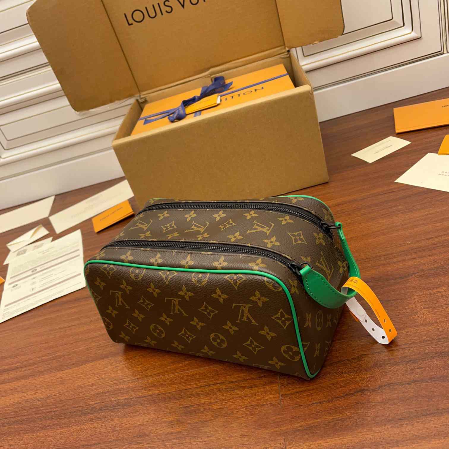 Louis Vuitton Dopp Kit Toilet Pouch   M46253 - PerfectKickZ