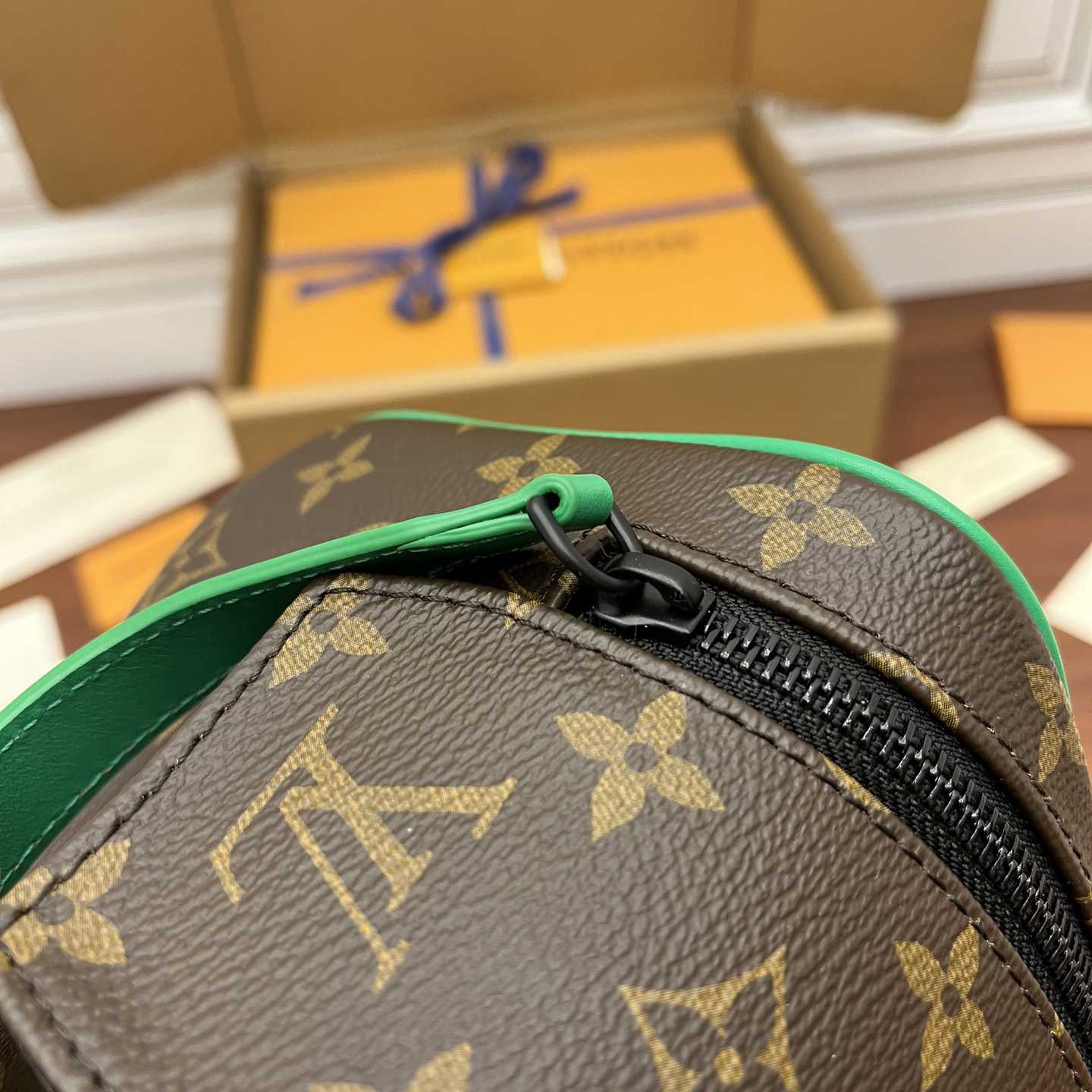 Louis Vuitton Dopp Kit Toilet Pouch   M46253 - PerfectKickZ
