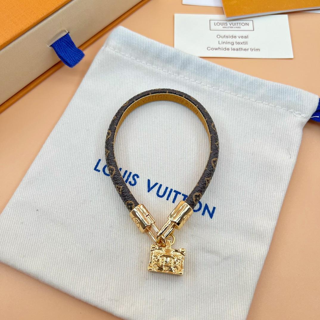 Louis Vuitton LV Cannes Bracelet      - PerfectKickZ