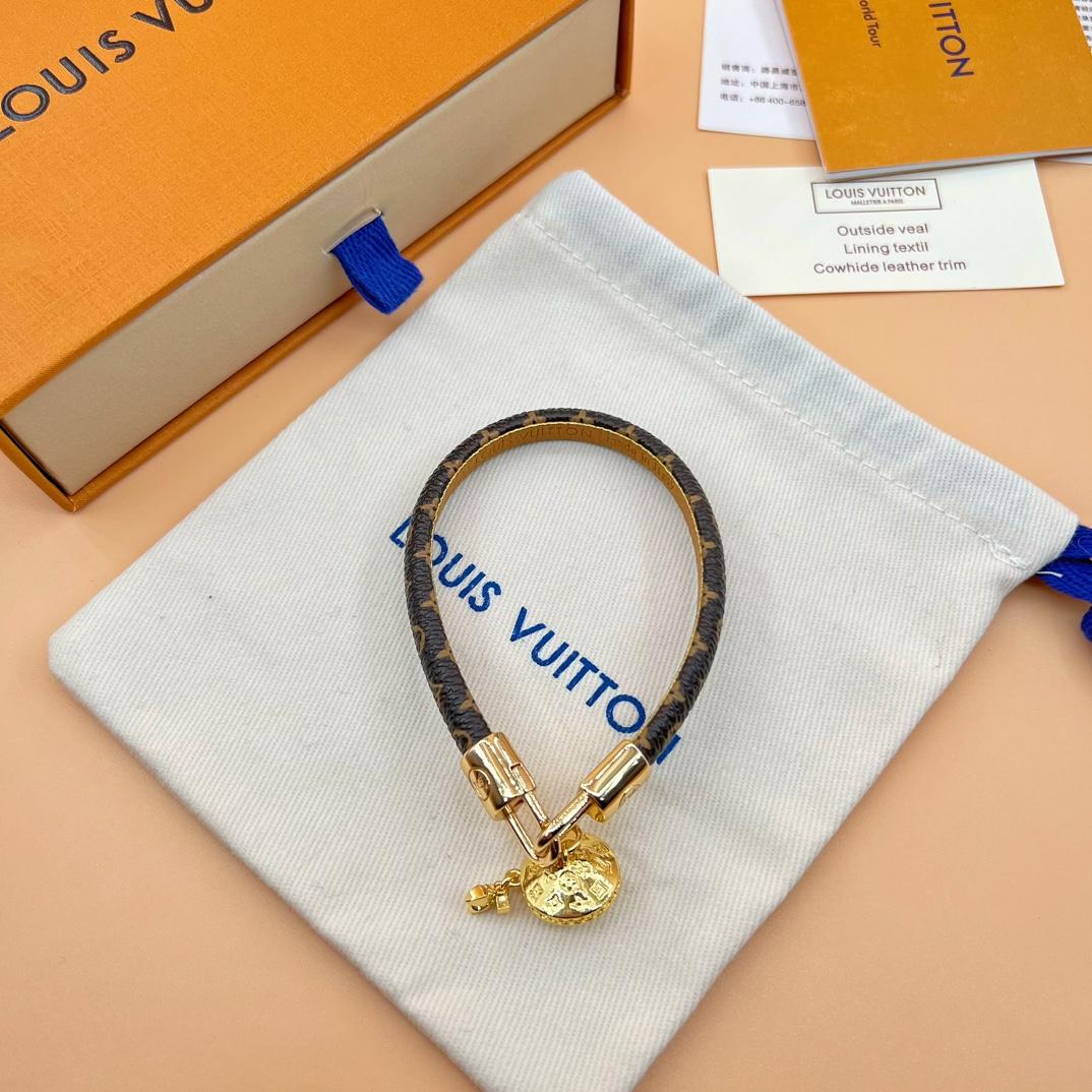 Louis Vuitton LV Cannes Bracelet      - PerfectKickZ