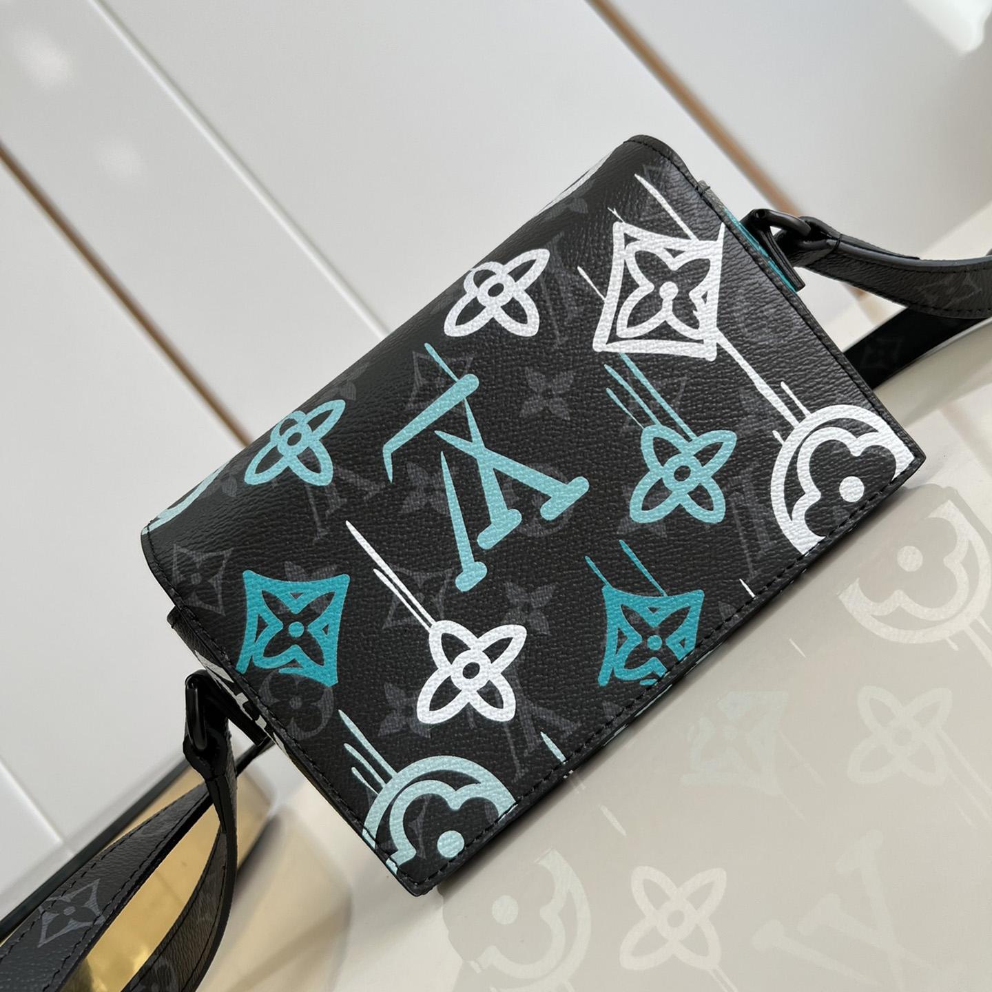 Louis Vuitton Steamer Wearable Wallet     m81852  - PerfectKickZ