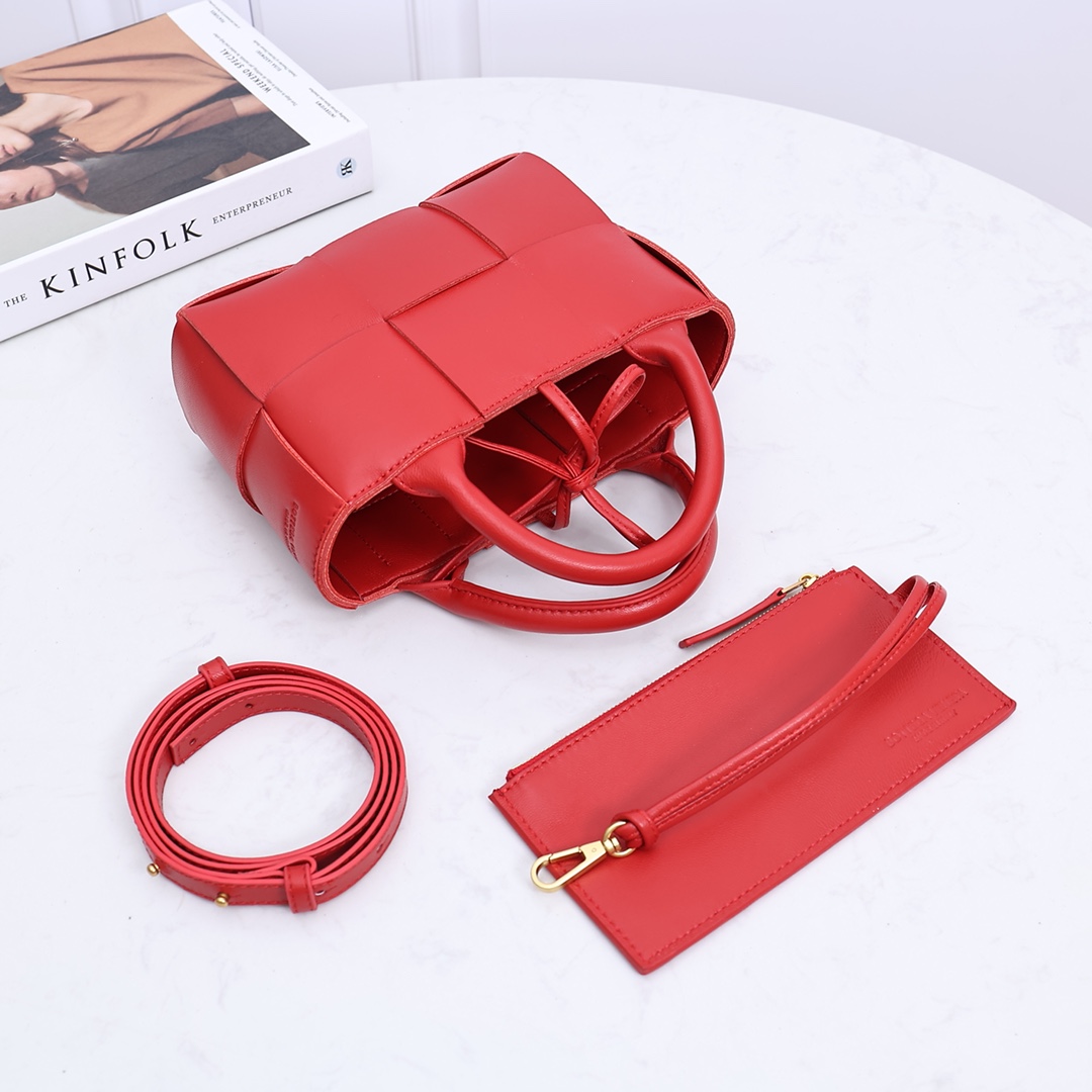 Bottega Veneta Candy Arco Tote Bag - PerfectKickZ