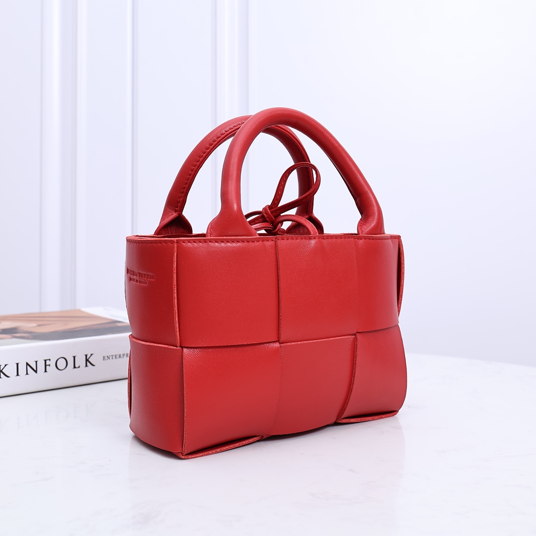 Bottega Veneta Candy Arco Tote Bag - PerfectKickZ