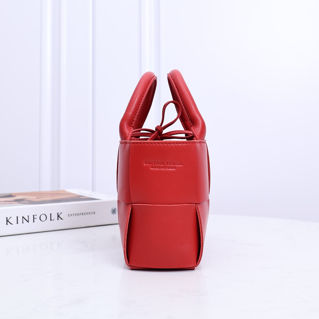 Bottega Veneta Candy Arco Tote Bag - PerfectKickZ