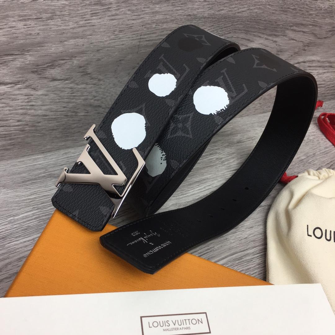 Louis Vuitton LV X YK LV Initiales 40MM Reversible Belt - PerfectKickZ