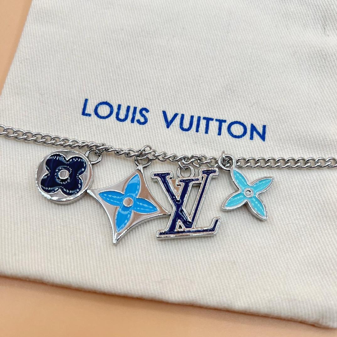 Louis Vuitton LV Instinct Enamelled Necklace    M00917 - PerfectKickZ