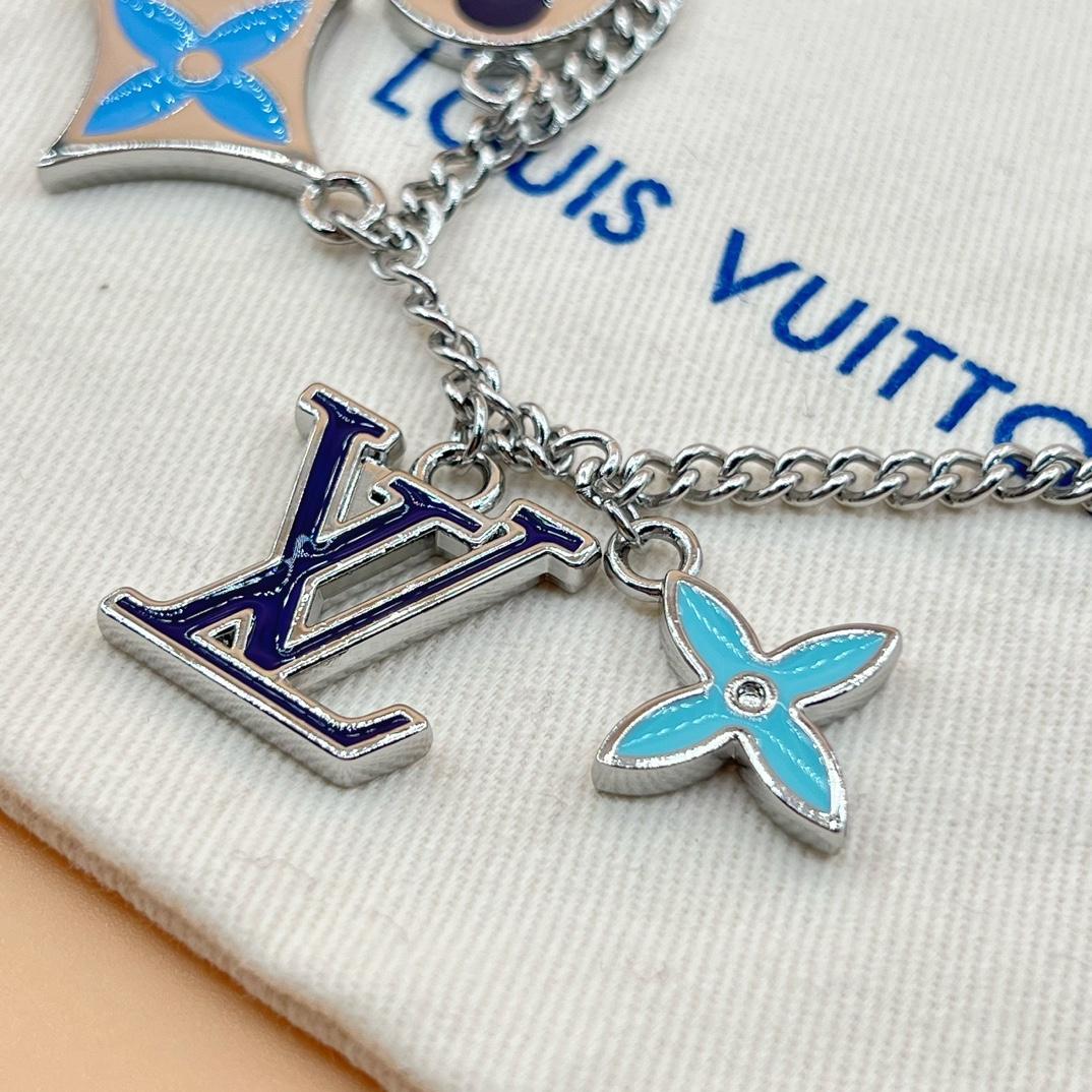Louis Vuitton LV Instinct Enamelled Necklace    M00917 - PerfectKickZ