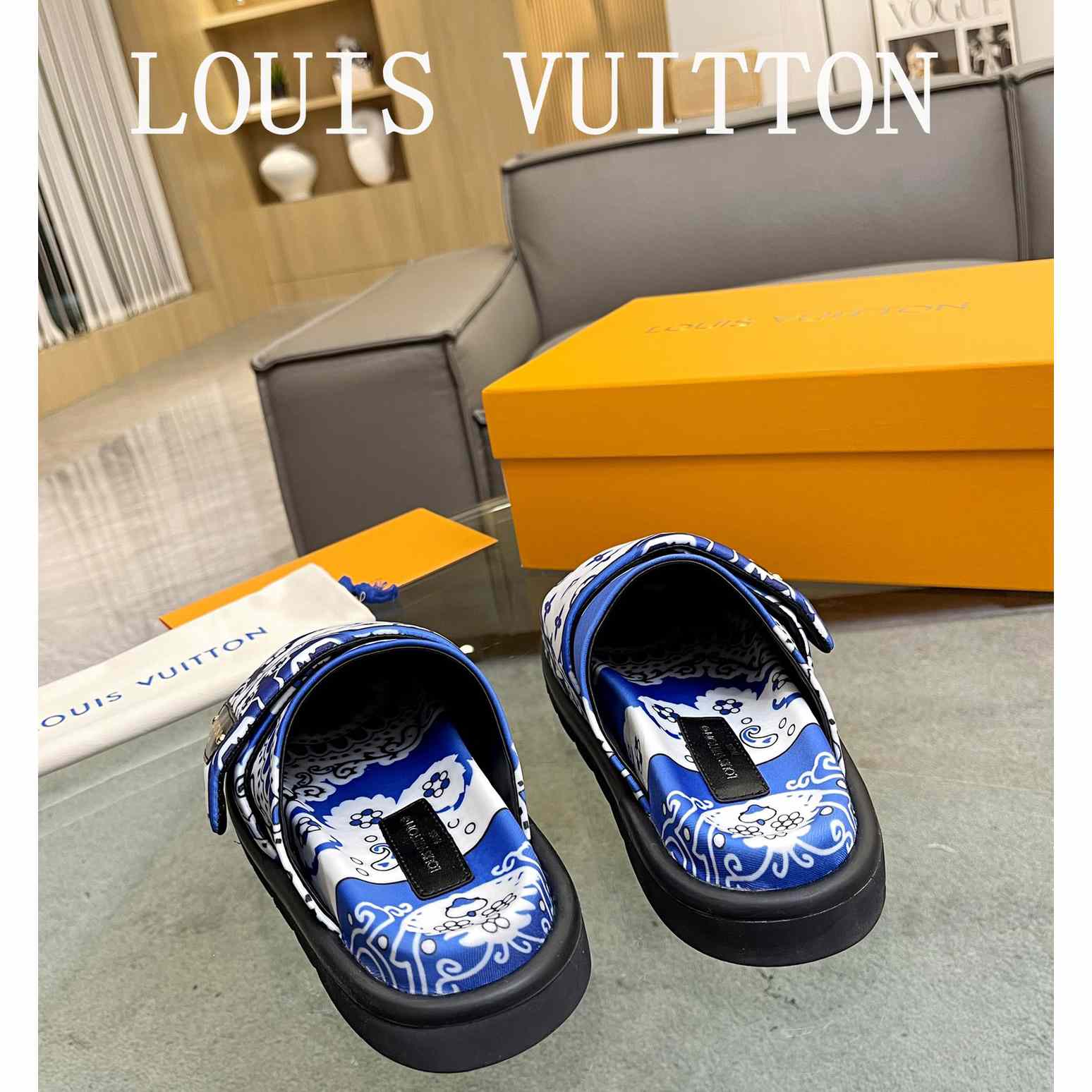 Louis Vuitton Slipper Pillow Flat Comfort Mule        1AAM52 - PerfectKickZ
