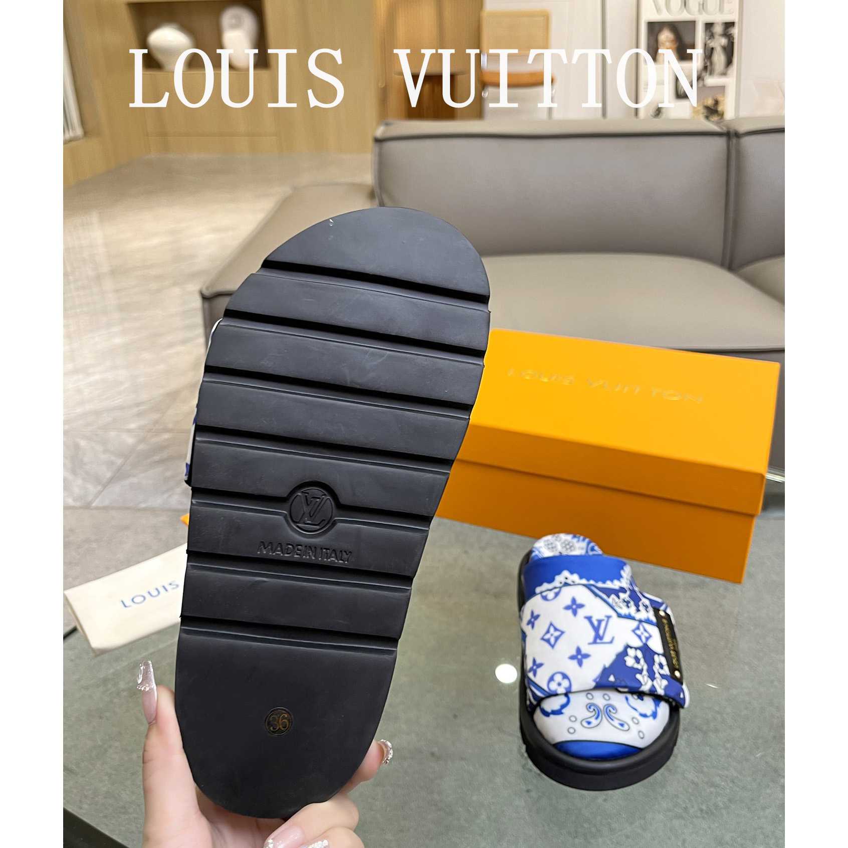 Louis Vuitton Slipper Pillow Flat Comfort Mule        1AAM52 - 