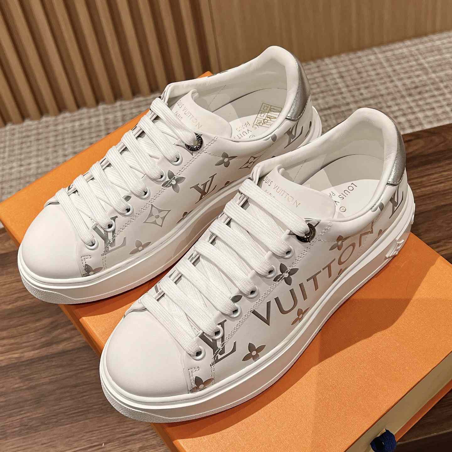 Louis Vuitton Time Out Sneaker (upon uk size)    1AAVV2 - 