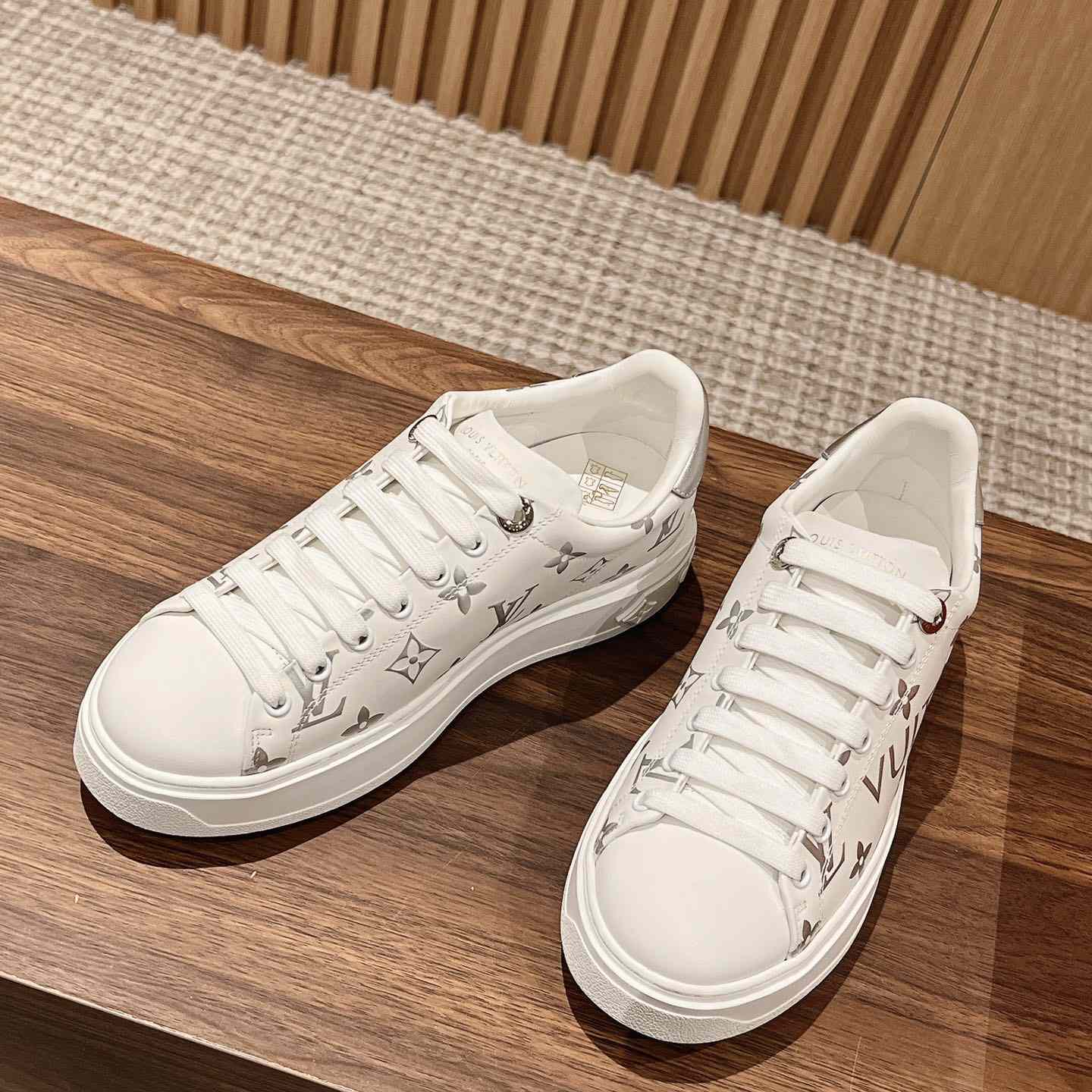 Louis Vuitton Time Out Sneaker (upon uk size)    1AAVV2 - 