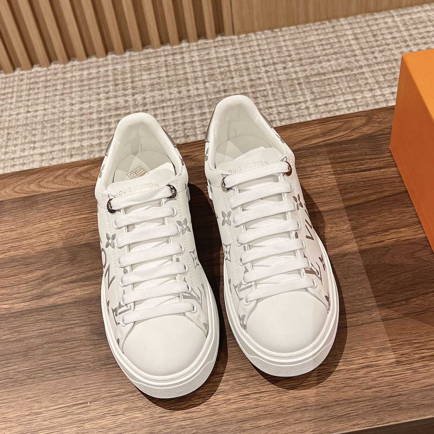 Louis Vuitton Time Out Sneaker (upon uk size)    1AAVV2 - 