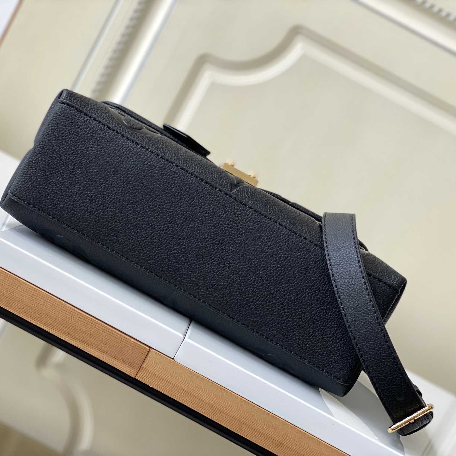 Louis Vuitton Madeleine Medium Bag (30-19.5-11cm)   M45976 - PerfectKickZ