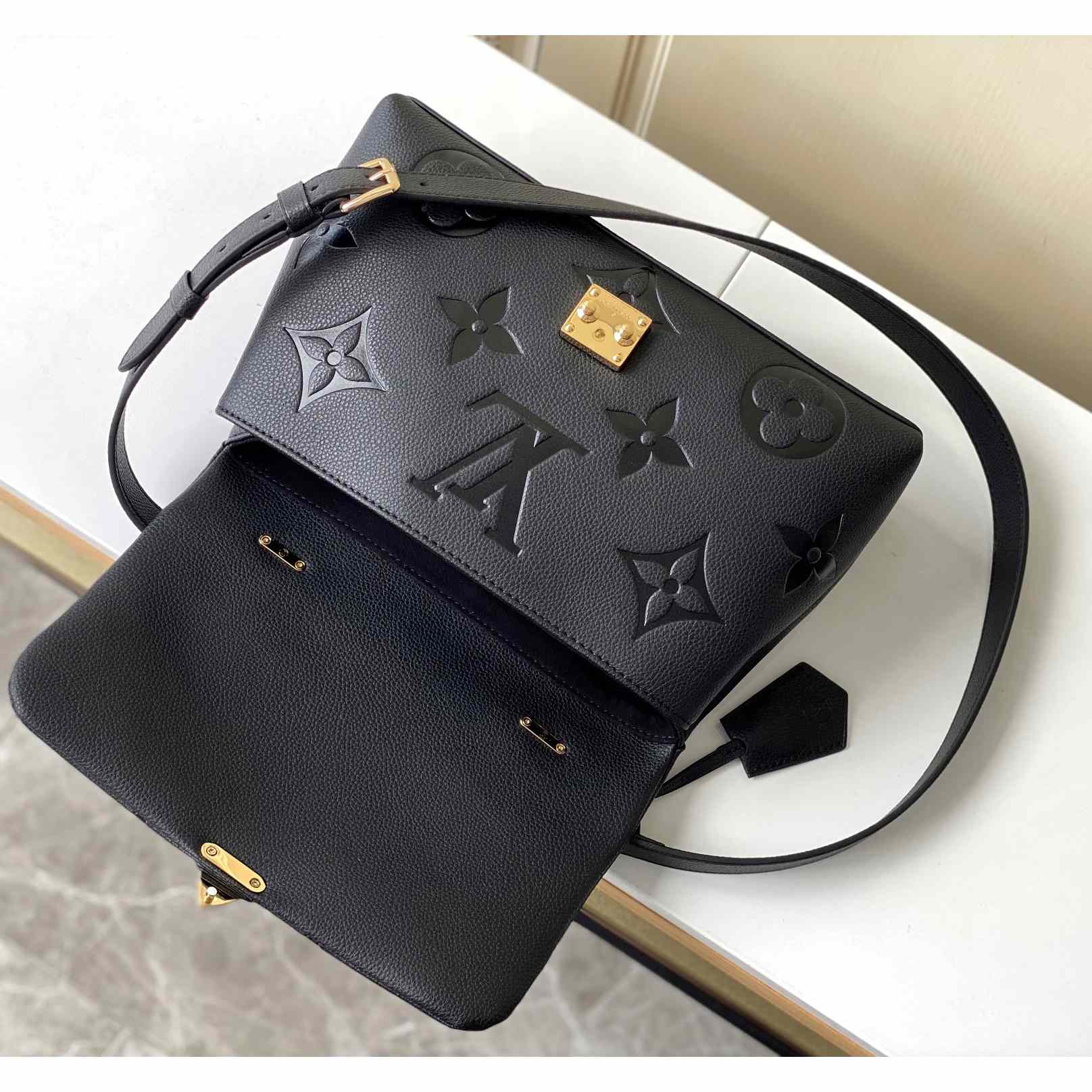 Louis Vuitton Madeleine Medium Bag (30-19.5-11cm)   M45976 - PerfectKickZ