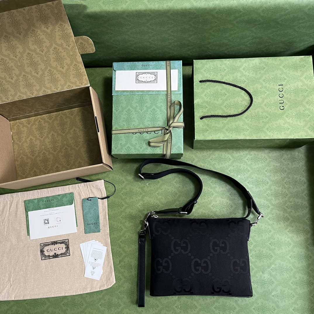 Gucci Jumbo GG Medium Messenger Bag - PerfectKickZ