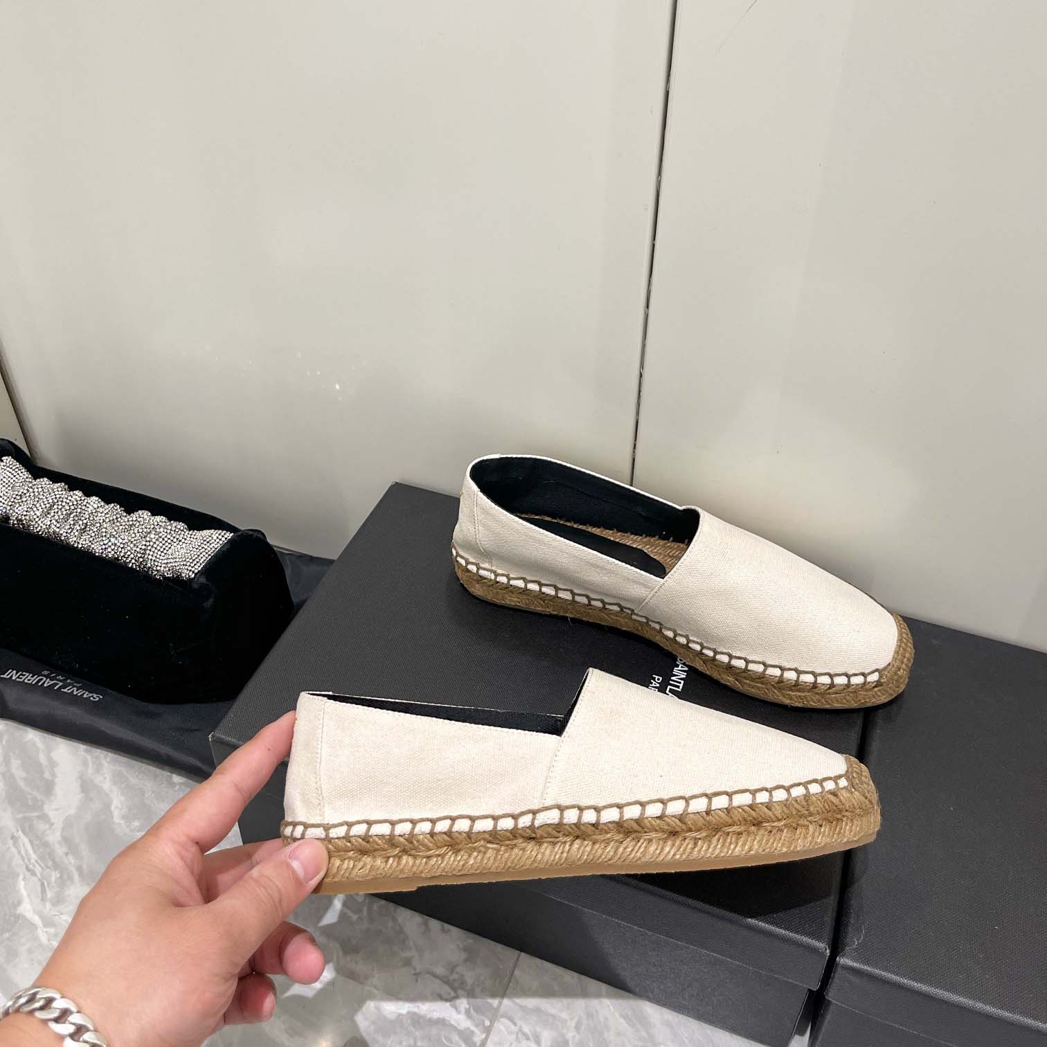 Saint Laurent Cassandre Embroidered Espadrilles In Canvas - 