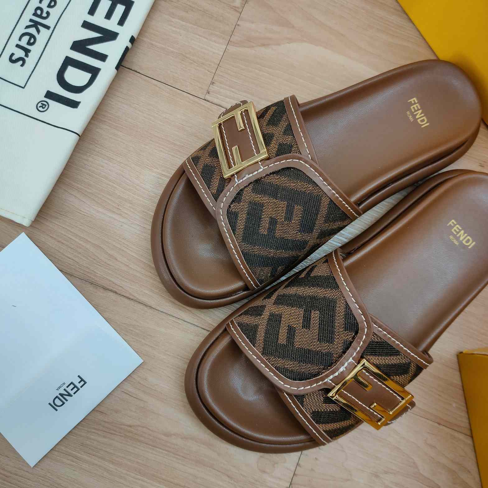 Fendi Feel Brown Fabric Slides - PerfectKickZ