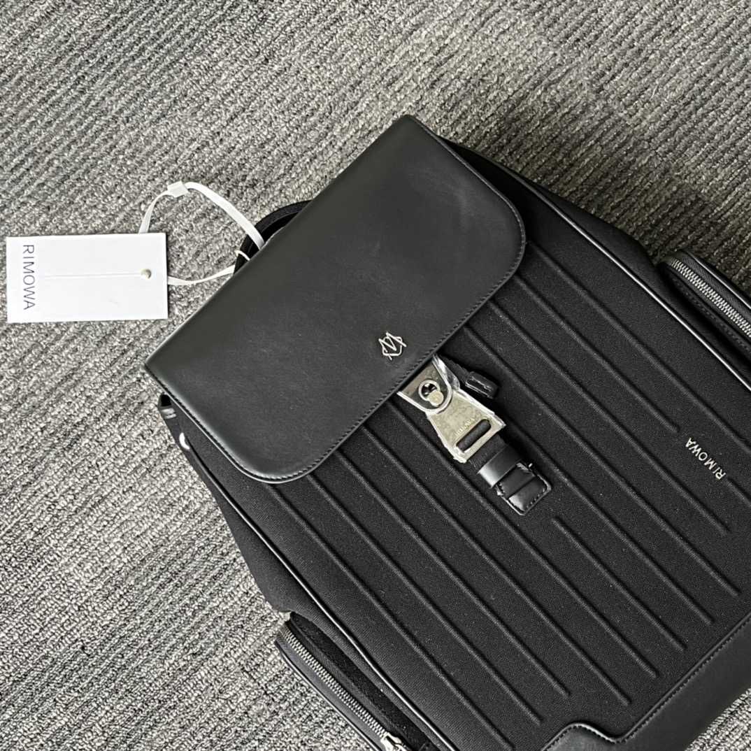 Rimowa Flap Backpack Large (44-37-16cm) - PerfectKickZ