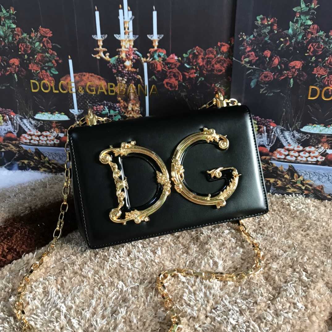 Dolce & Gabbana DG Girls Shoulder Bag In Nappa Color Black(21-4-15cm)  - PerfectKickZ