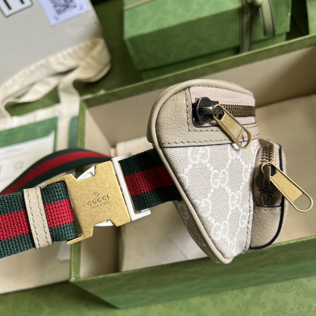 Gucci Belt Bag With Interlocking G(23x 12x 2.5cm) - 
