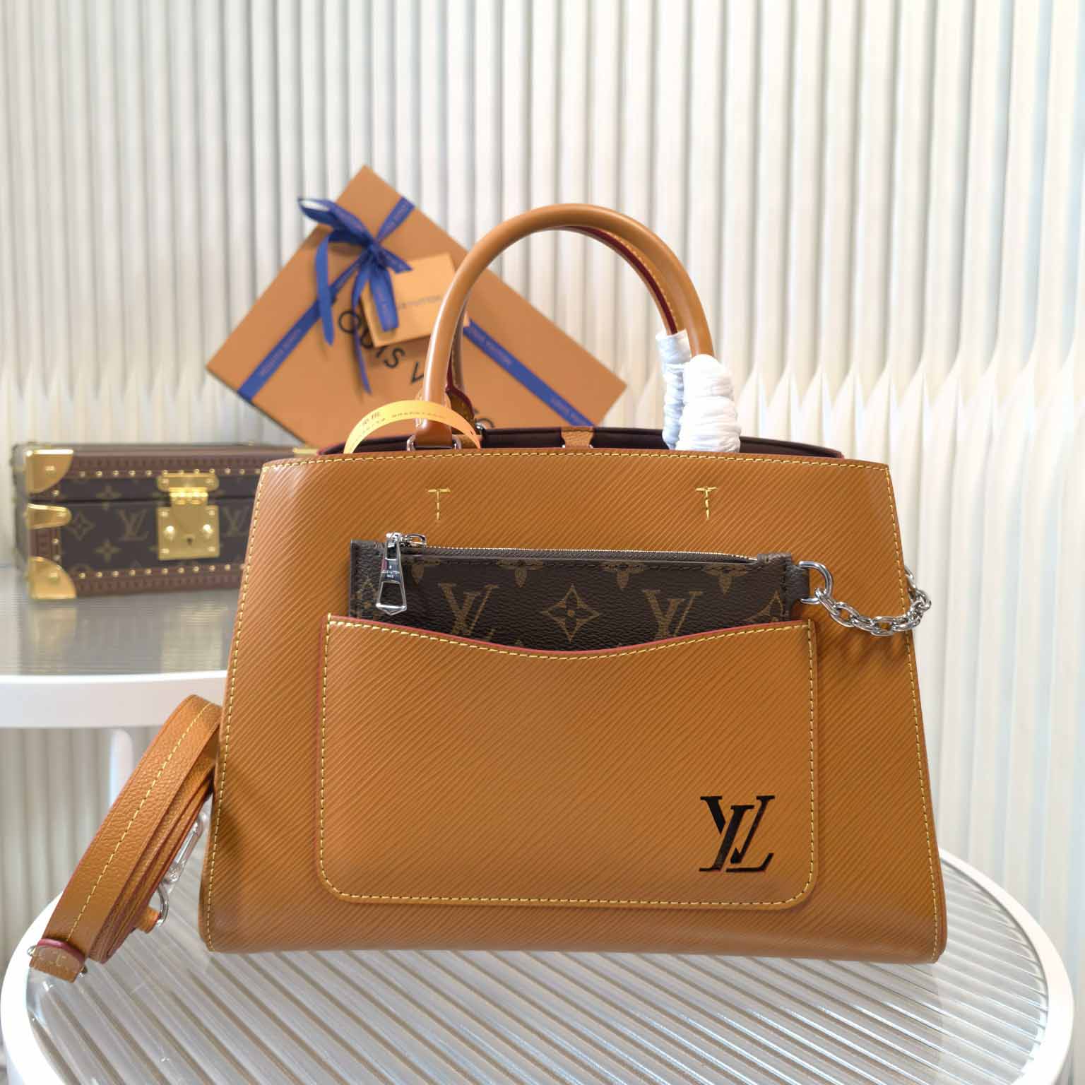 Louis Vuitton Marelle Tote MM    M59953 - PerfectKickZ