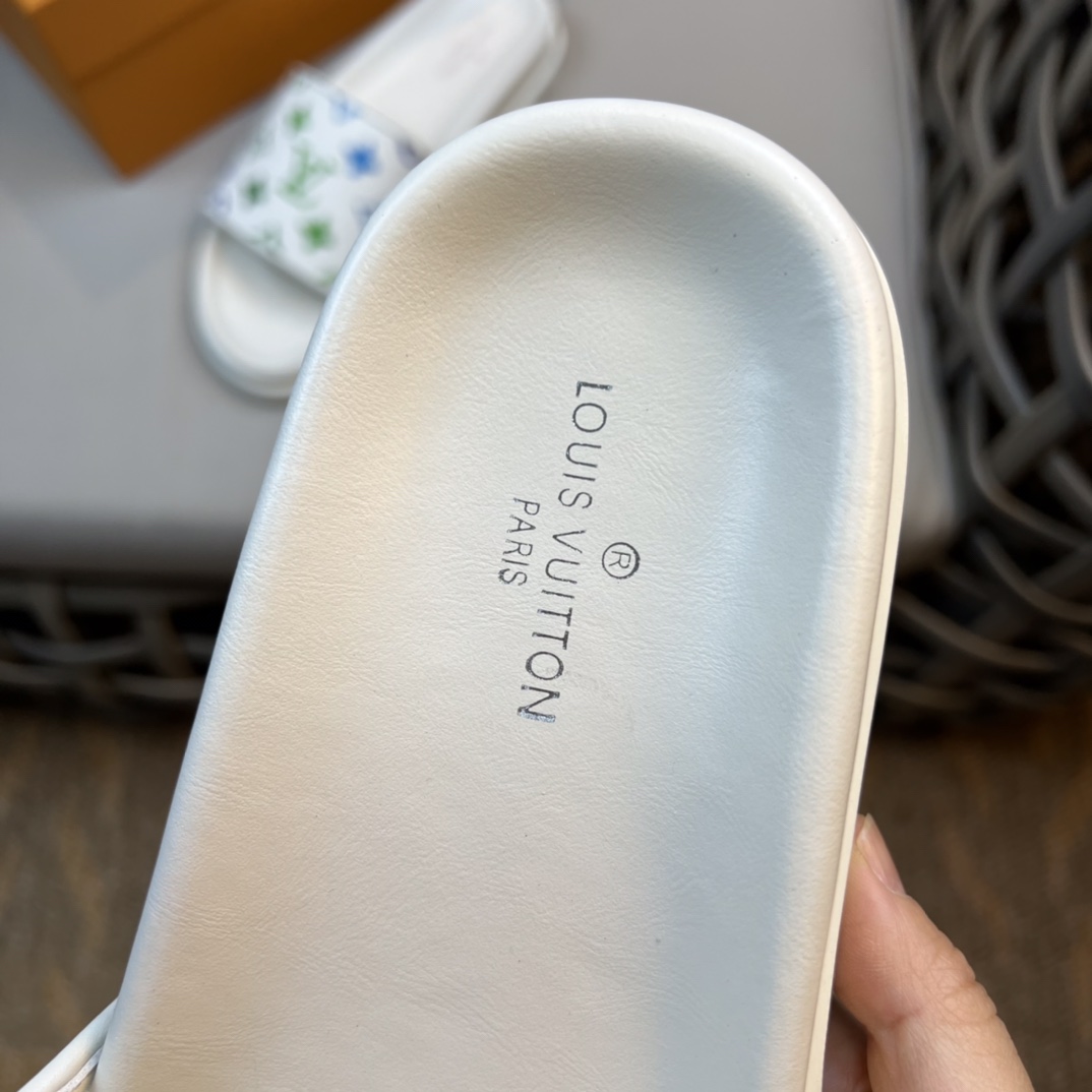 Louis Vuitton Monogram Sandals - PerfectKickZ