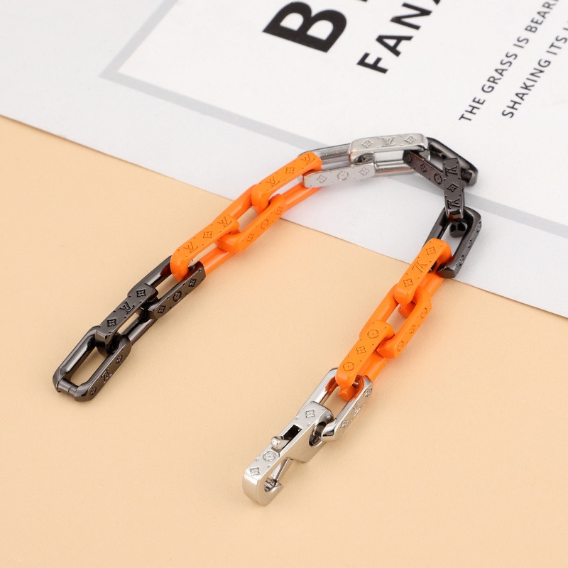 Louis Vuitton Monogram Chain Bracelet    MP3143 - PerfectKickZ