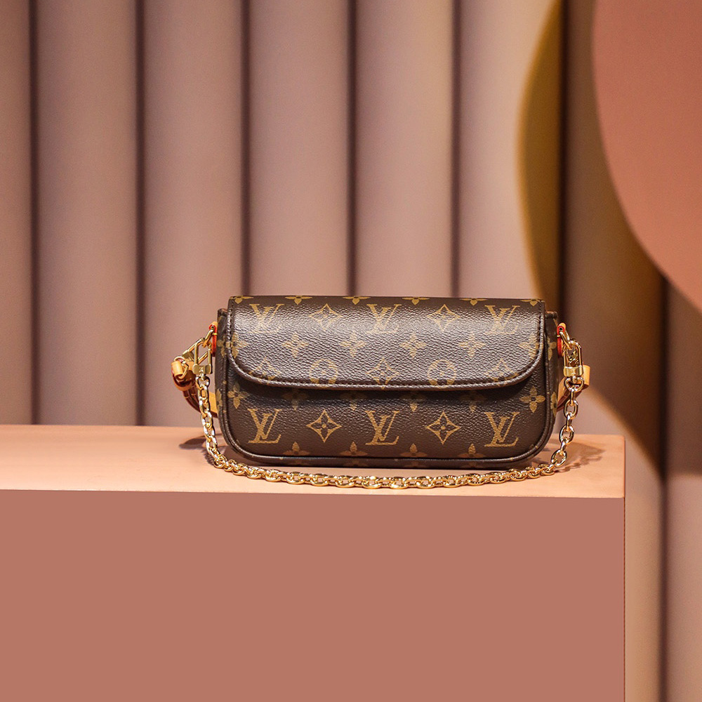 Louis Vuitton Wallet on Chain Ivy(23.5*12*4.3cm)     M81911 - PerfectKickZ