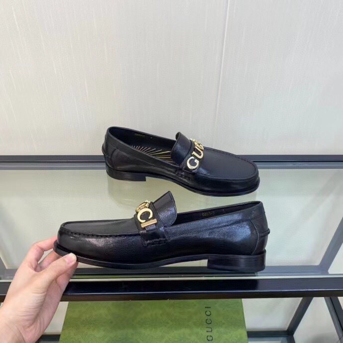 Gucci Leather Loafer - PerfectKickZ