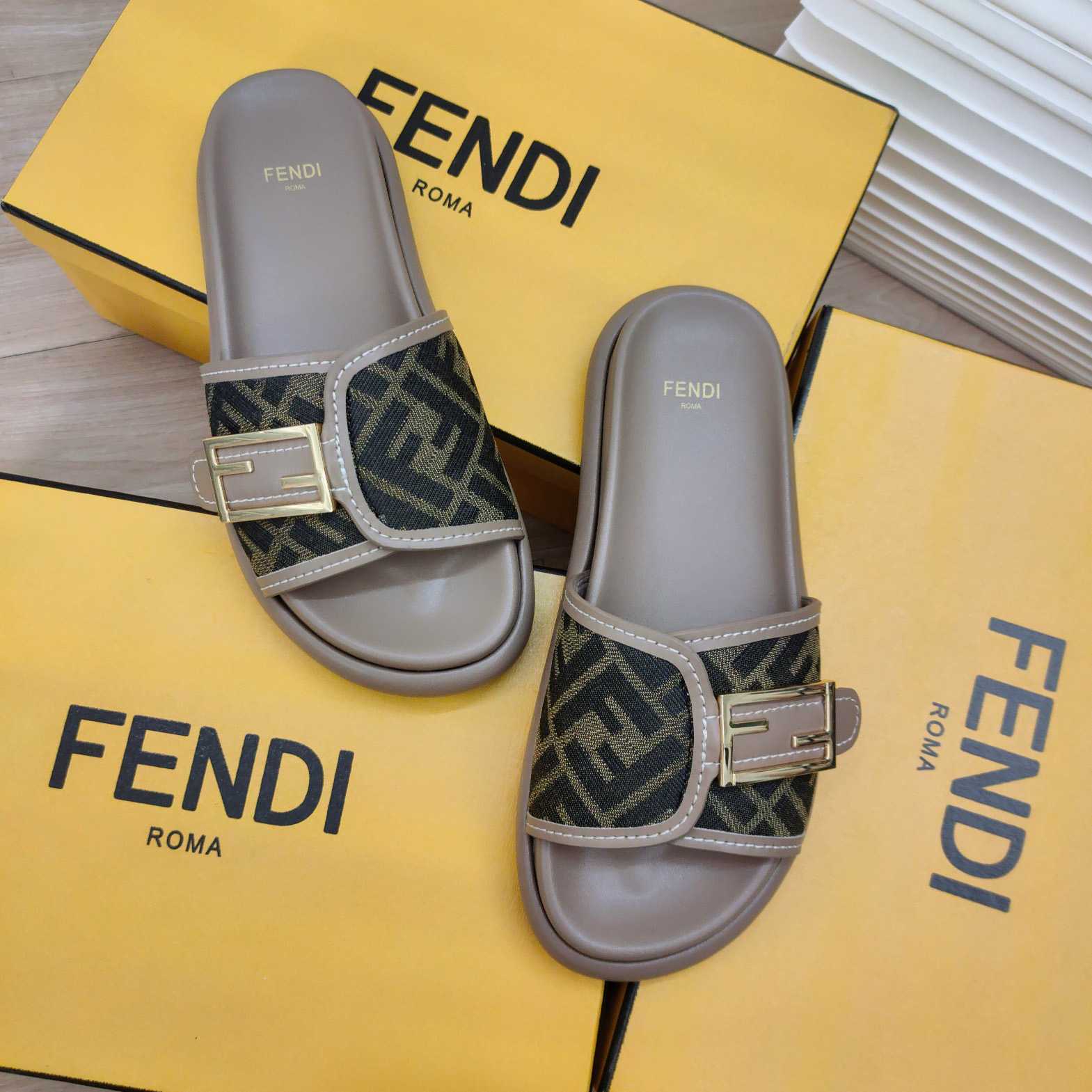 Fendi Feel Fabric Slides - PerfectKickZ