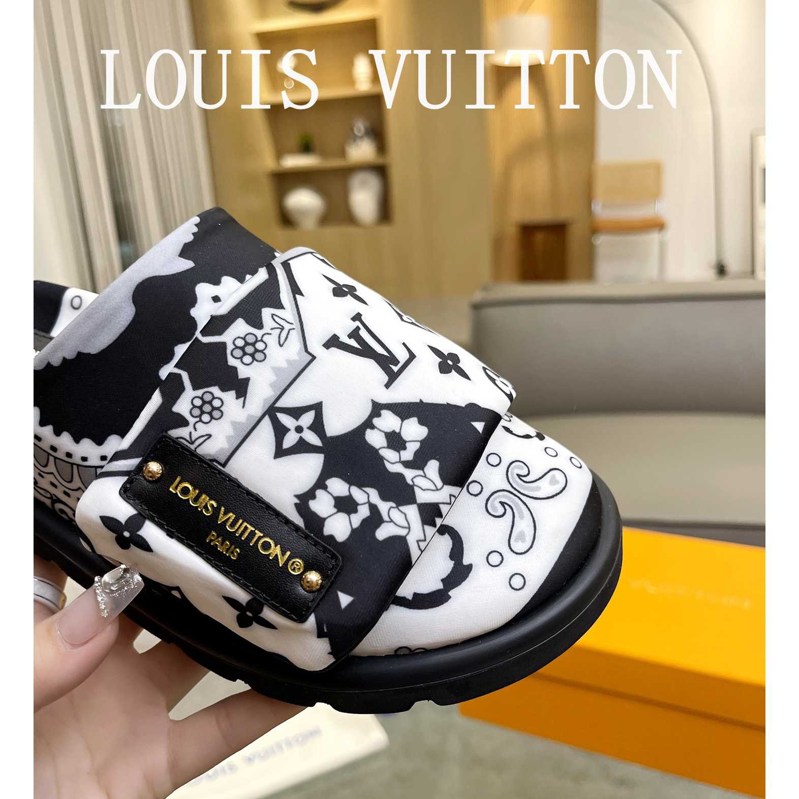 Louis Vuitton Slipper Pillow Flat Comfort Mule       - PerfectKickZ