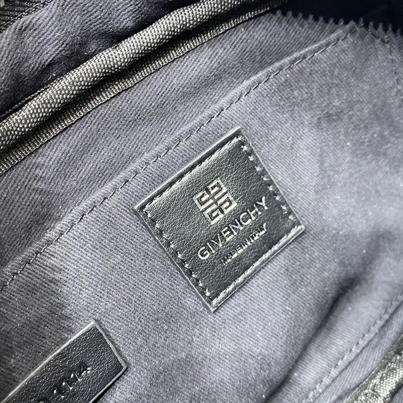 Givenchy Black Camera Messenger Bag (20x14x6cm) - PerfectKickZ