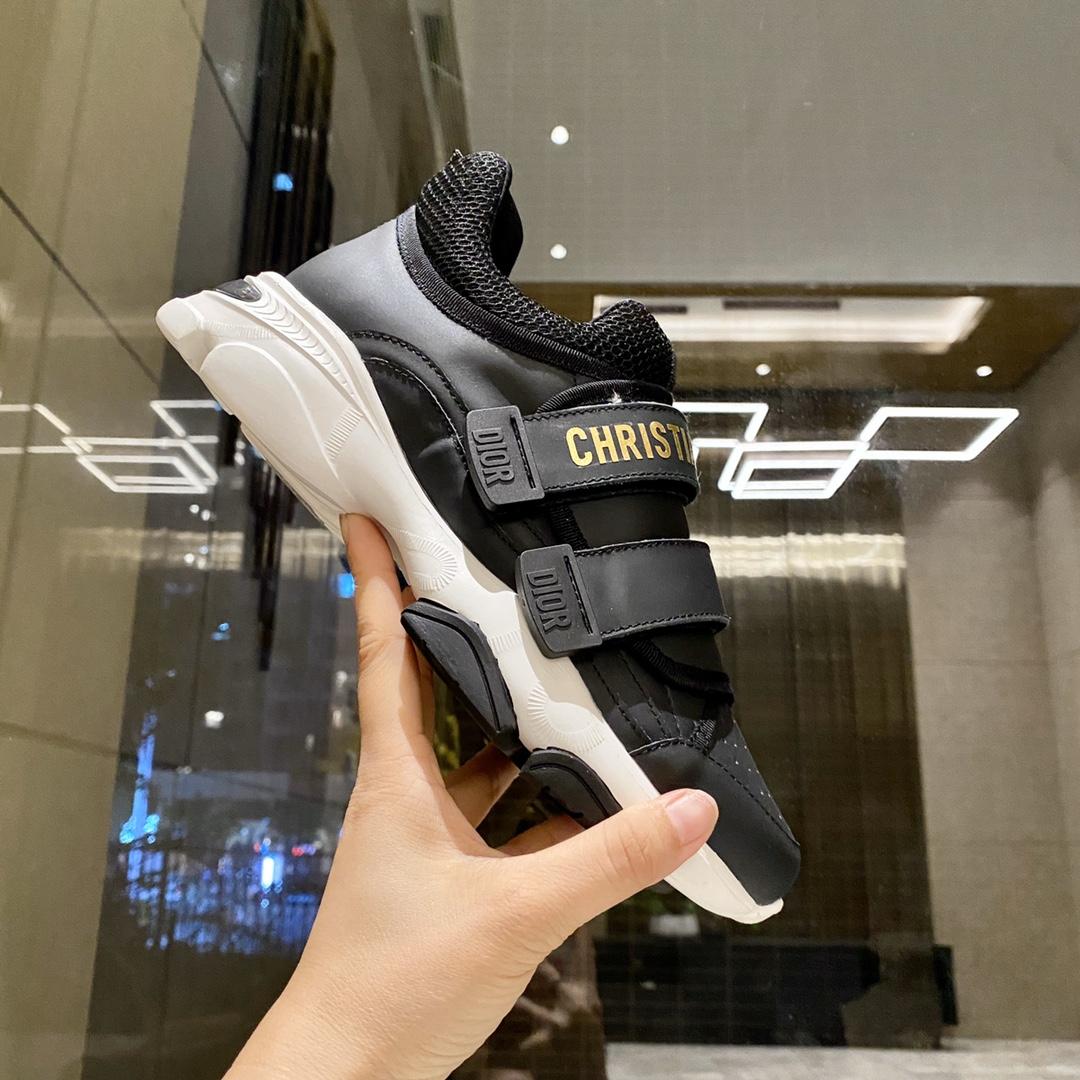 Dior D-Wander Sneaker - PerfectKickZ