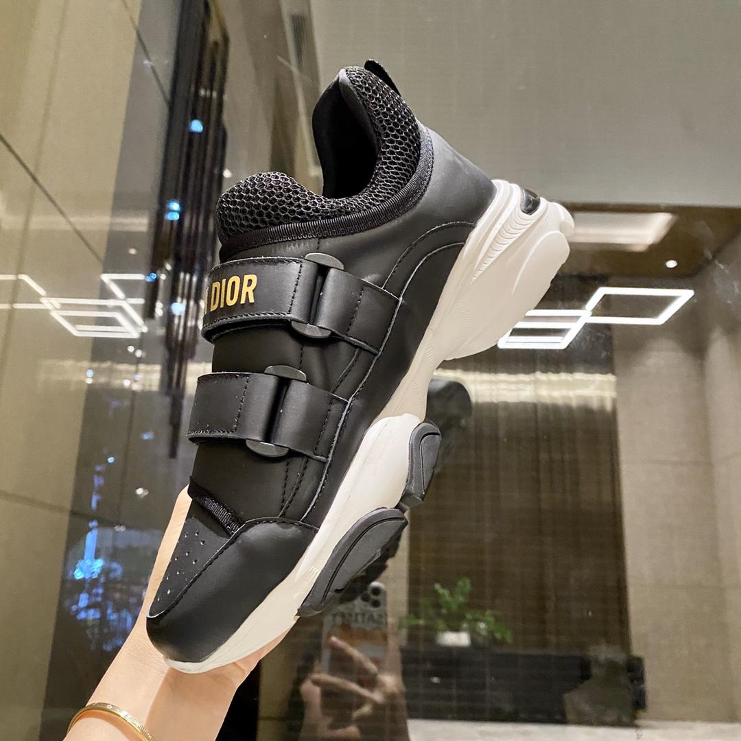 Dior D-Wander Sneaker - PerfectKickZ