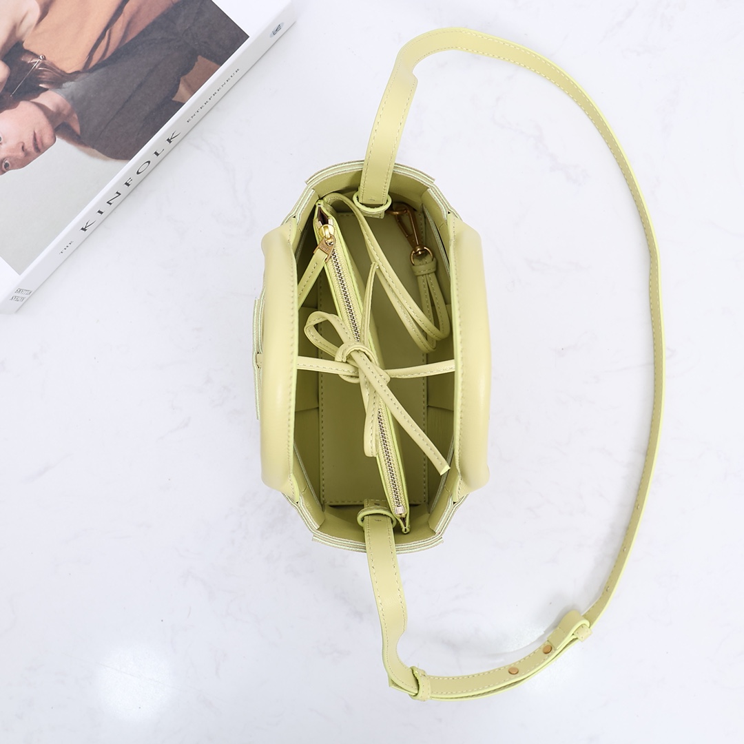 Bottega Veneta Candy Arco Tote Bag - PerfectKickZ