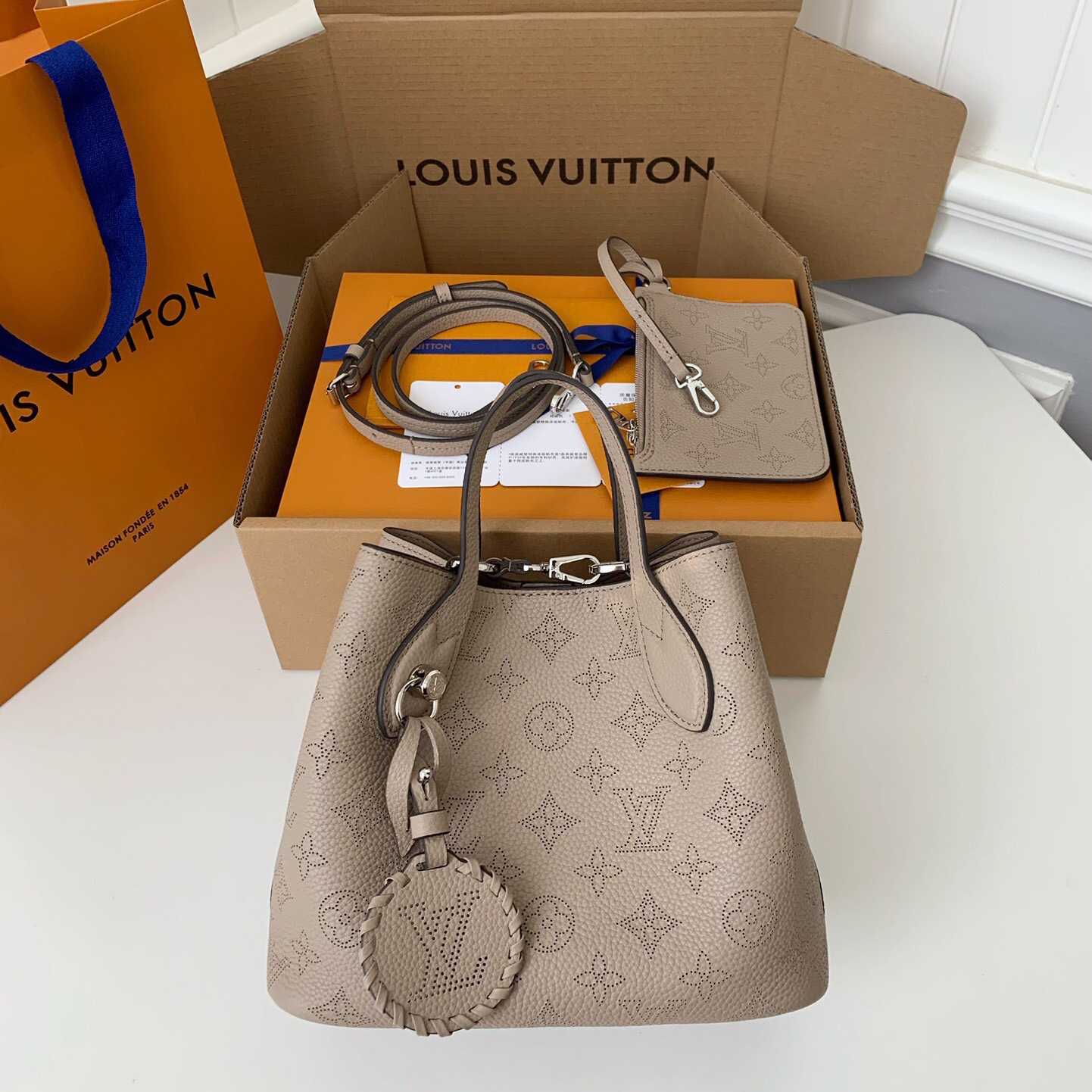 Louis Vuitton Blossom PM   M21849 - PerfectKickZ