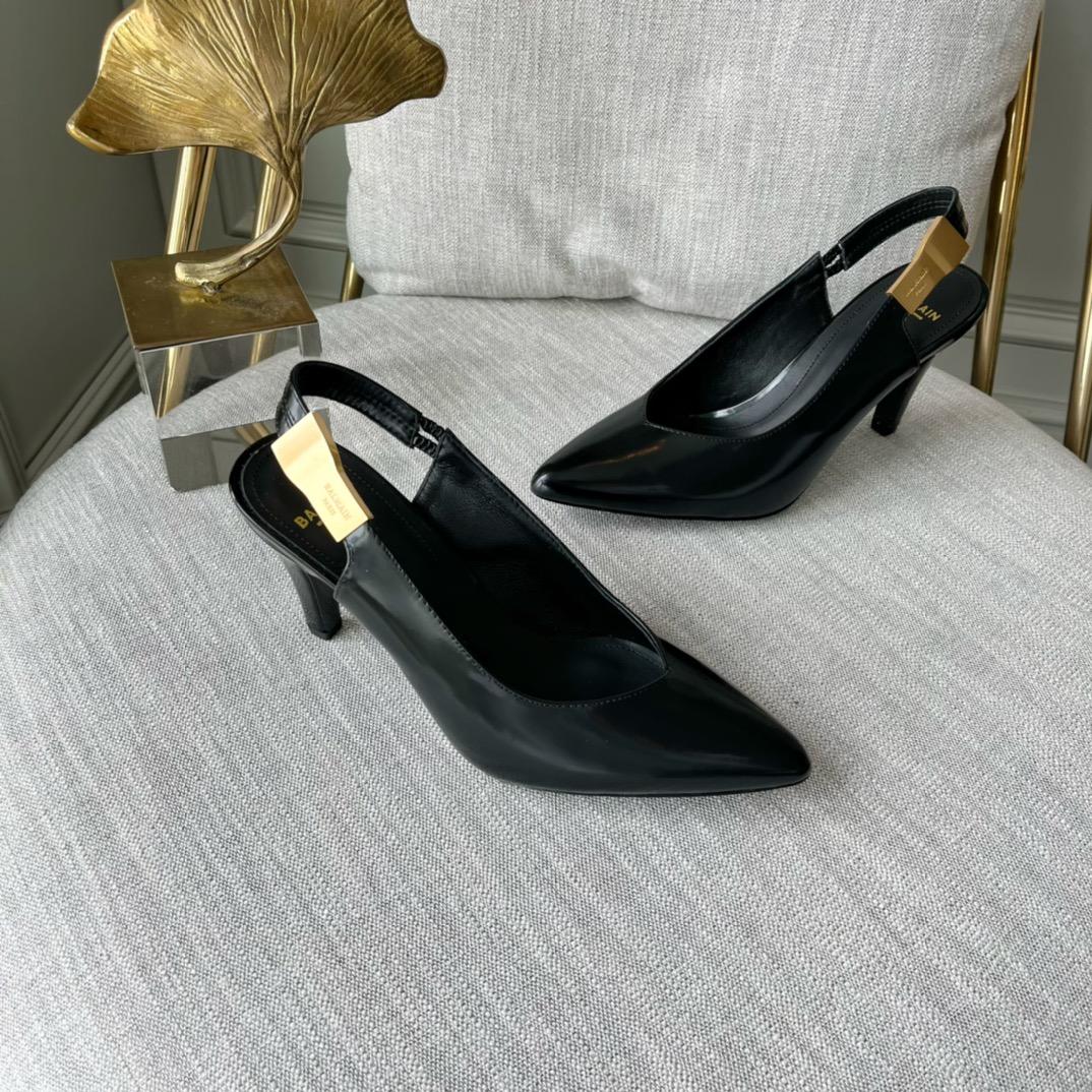 Balmain Tara Leather Pumps - PerfectKickZ