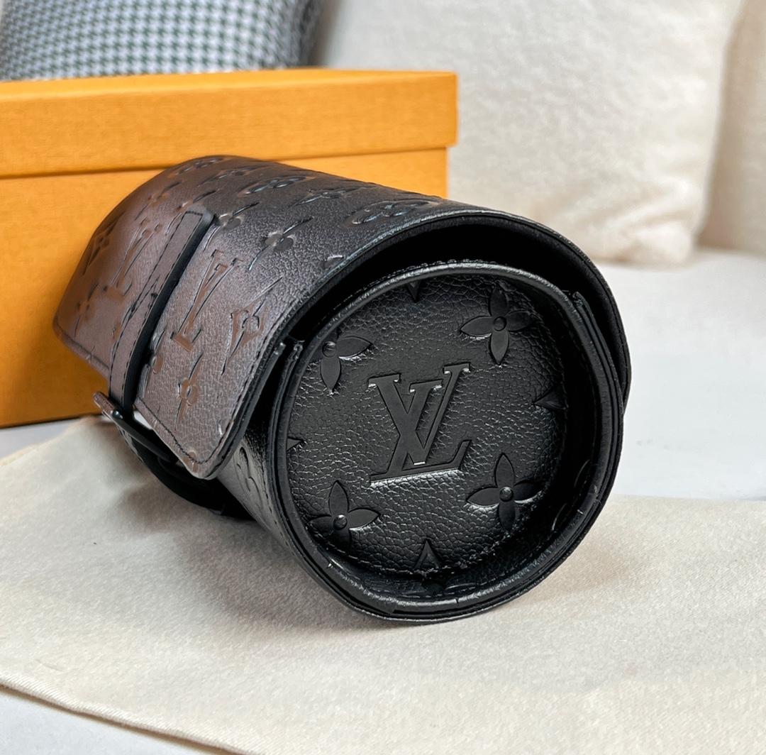 Louis Vuitton Etui 3 Montres    M10147 - PerfectKickZ