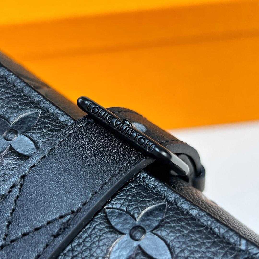 Louis Vuitton Etui 3 Montres    M10147 - PerfectKickZ