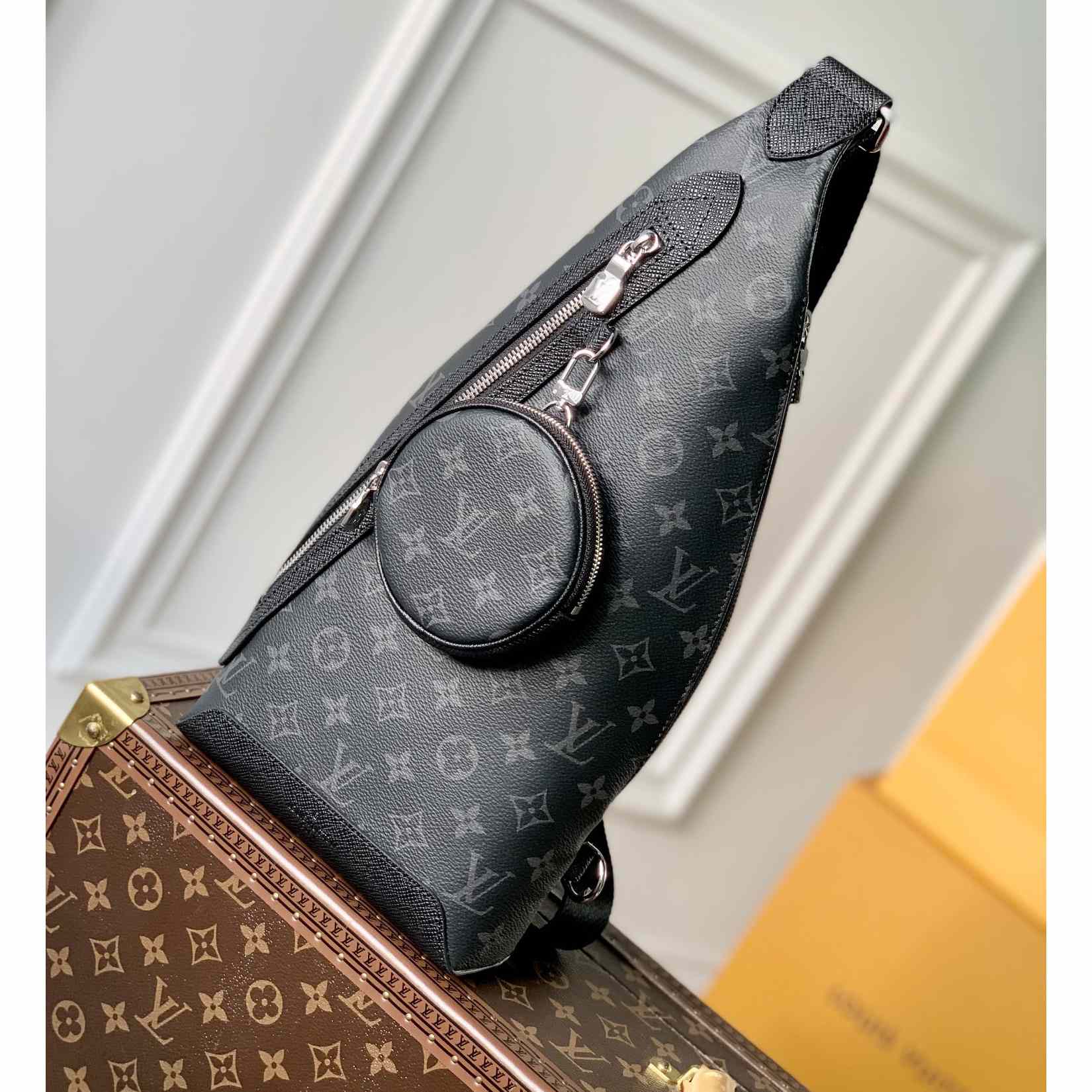 Louis Vuitton Duo Sling Bag(20-42-6cm)       M30936 - PerfectKickZ