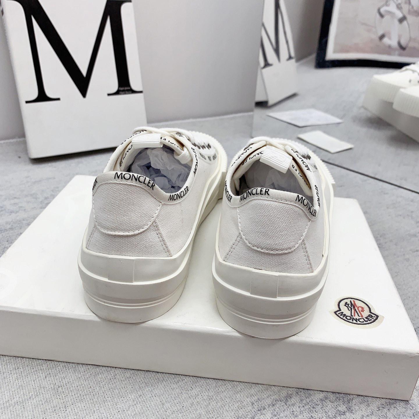 Moncler Glissiere Low-Top Sneakers - PerfectKickZ