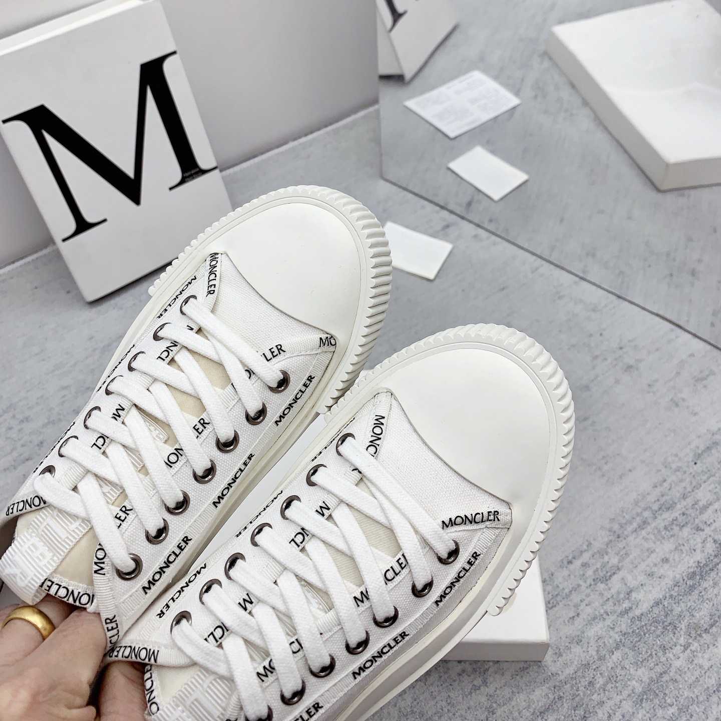 Moncler Glissiere Low-Top Sneakers - PerfectKickZ