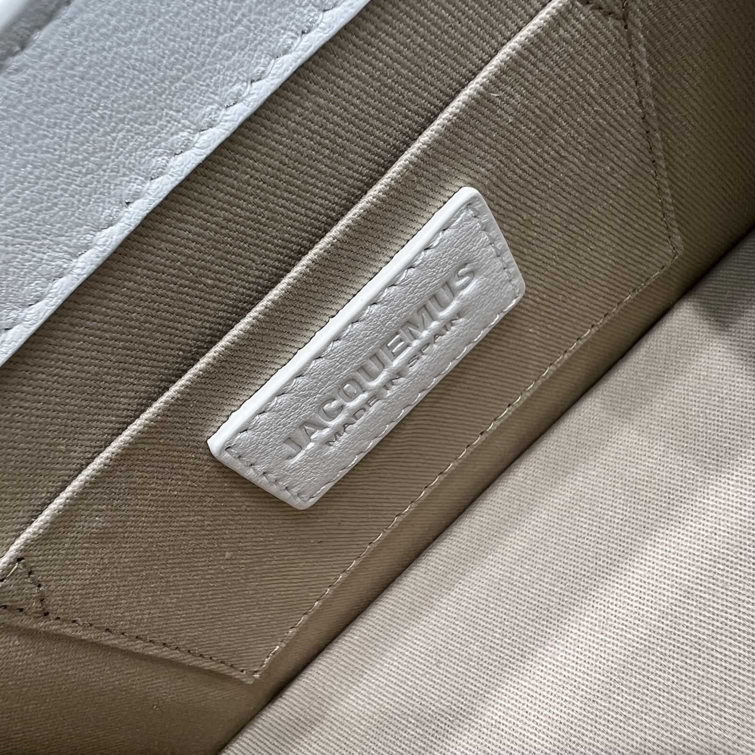 Jacquemus Le Chiquito Noeud - PerfectKickZ