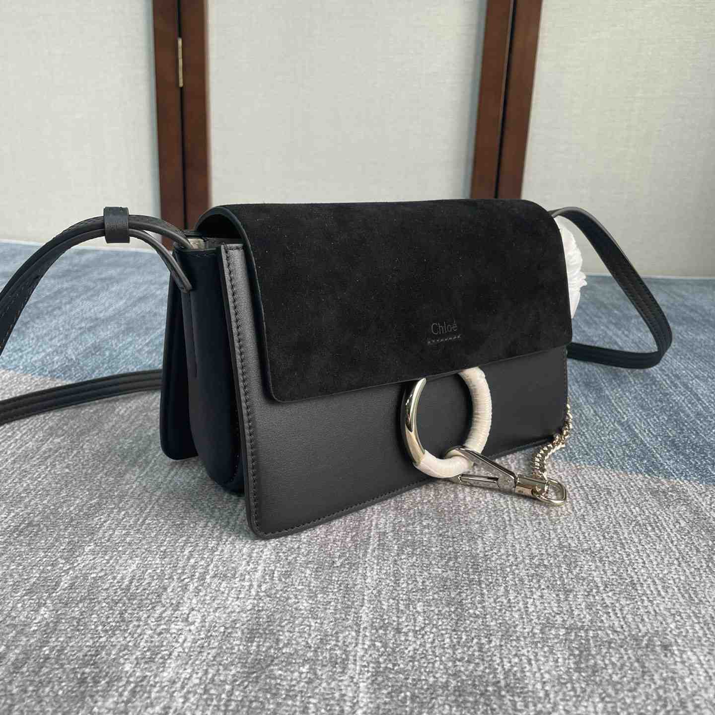 Chloe Faye Wallet On Strap(24-15-7cm) - PerfectKickZ