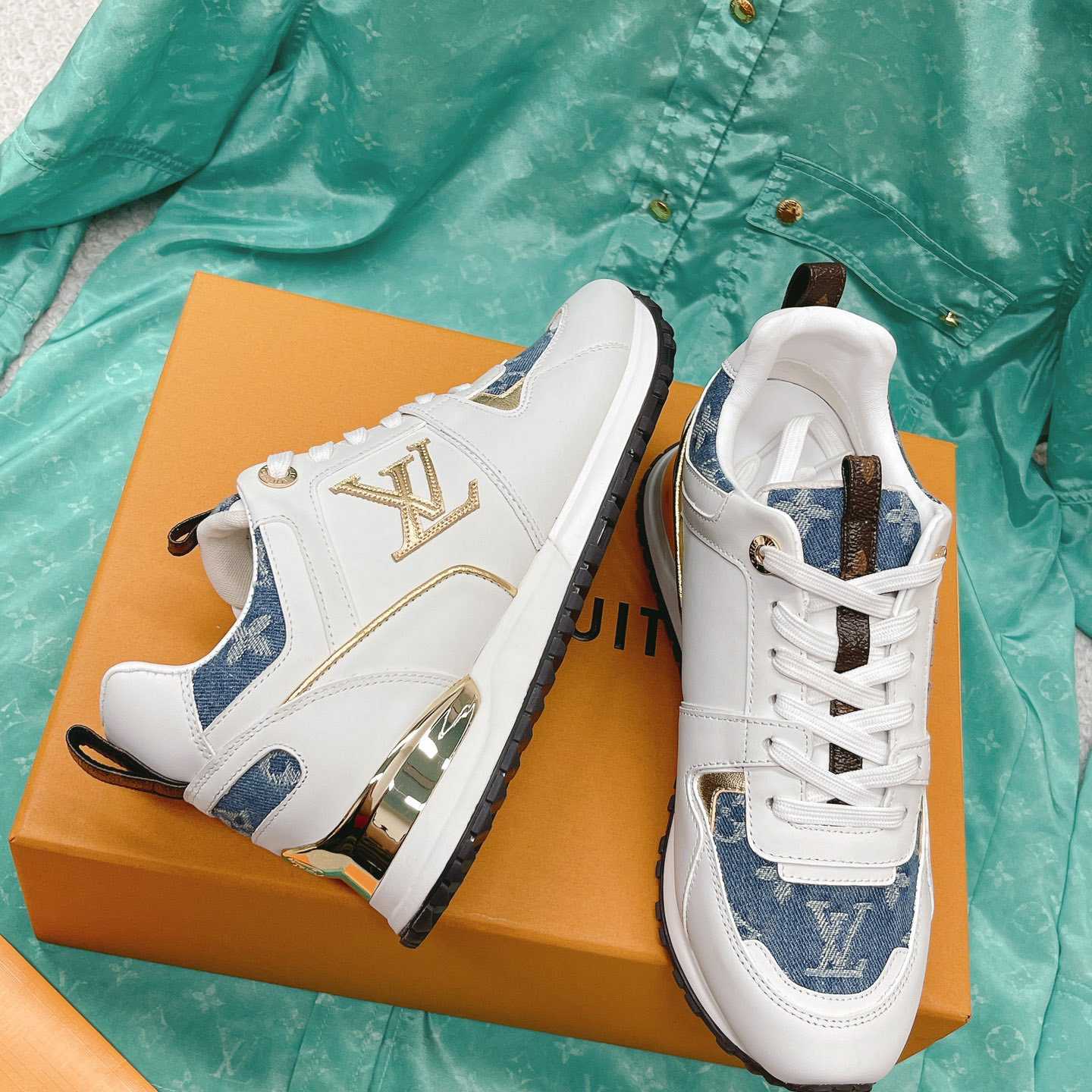 Louis Vuitton Run Away Sneaker   (upon uk size)   - PerfectKickZ