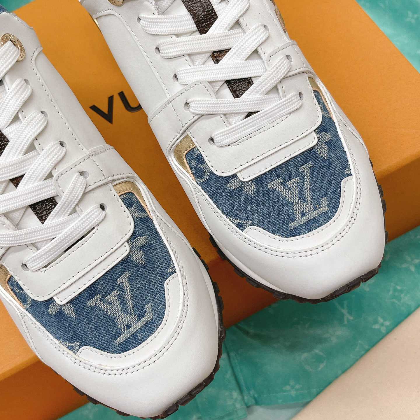 Louis Vuitton Run Away Sneaker   (upon uk size)   - PerfectKickZ