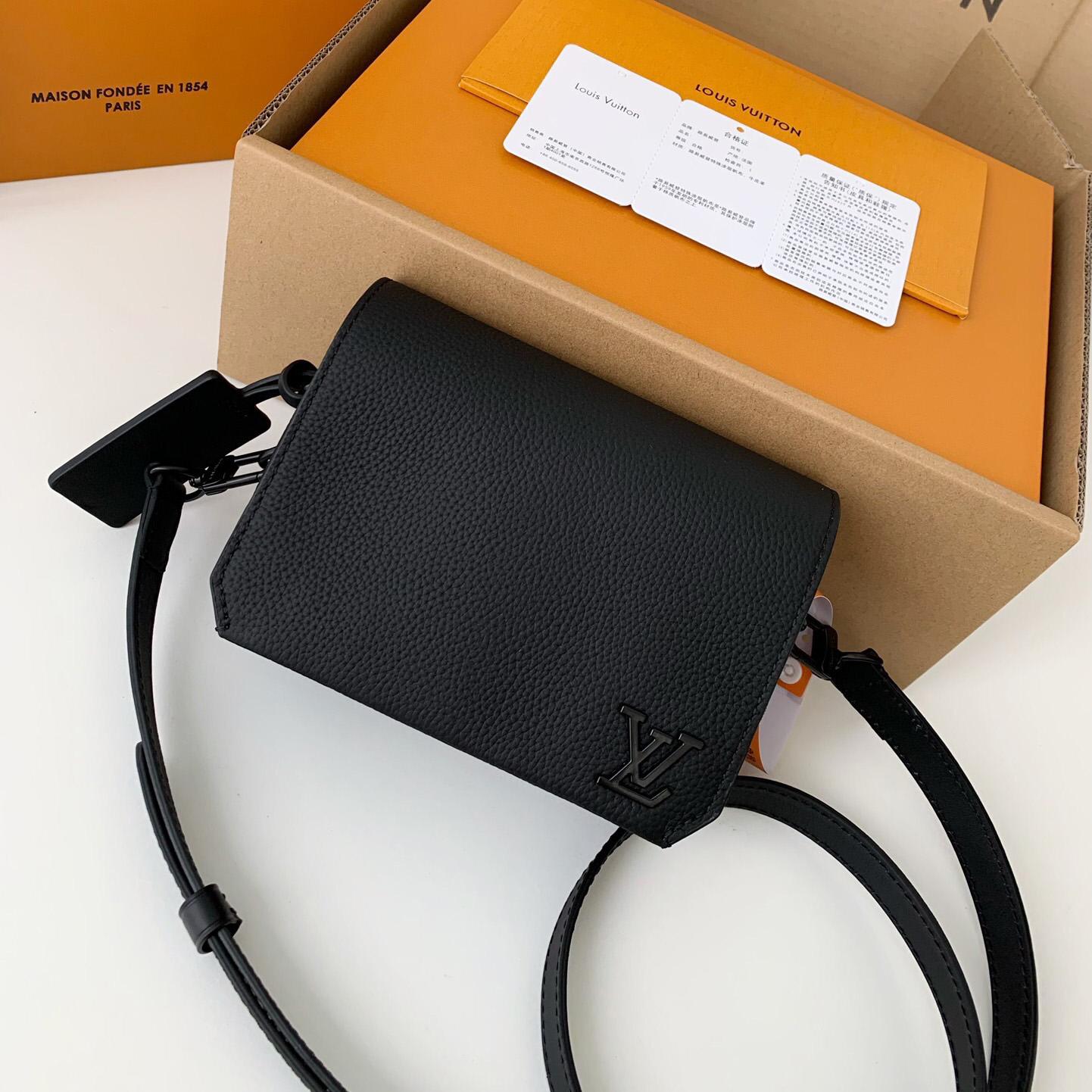 Louis Vuitton Fastline Wearable Wallet   M82085 - PerfectKickZ