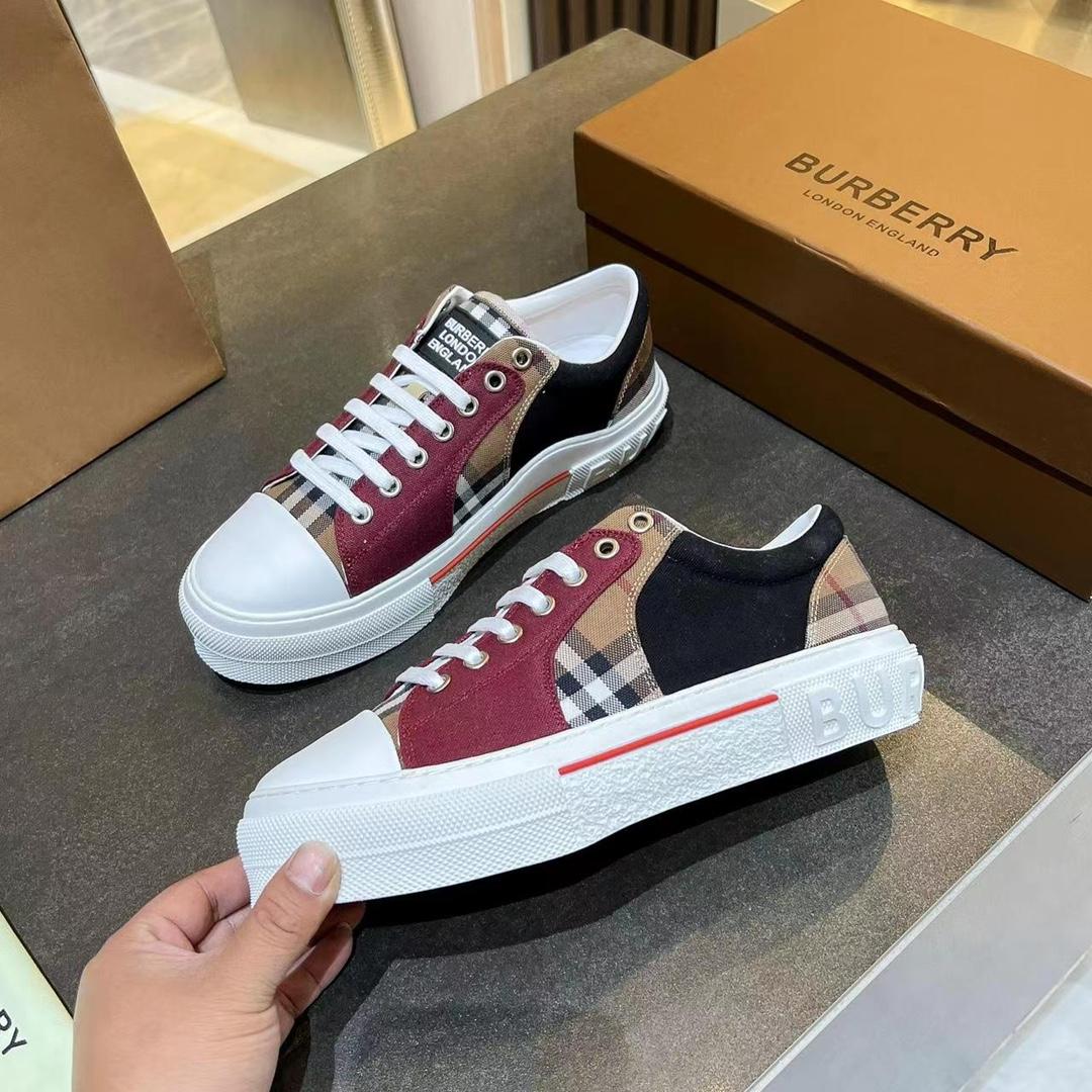 Burberry Kai Check Low-Top Sneakers - PerfectKickZ
