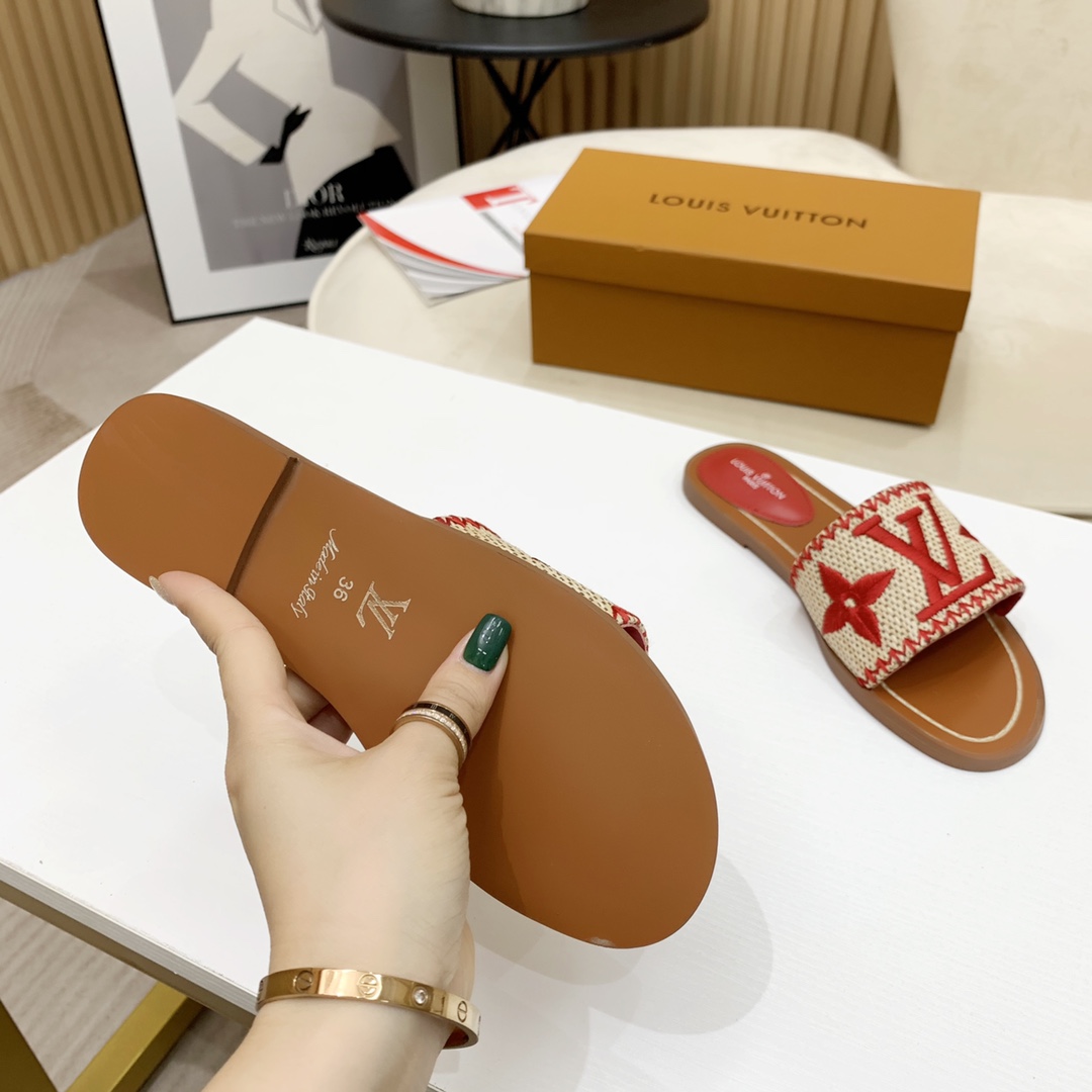 Louis Vuitton Lock It Flat Mule - PerfectKickZ