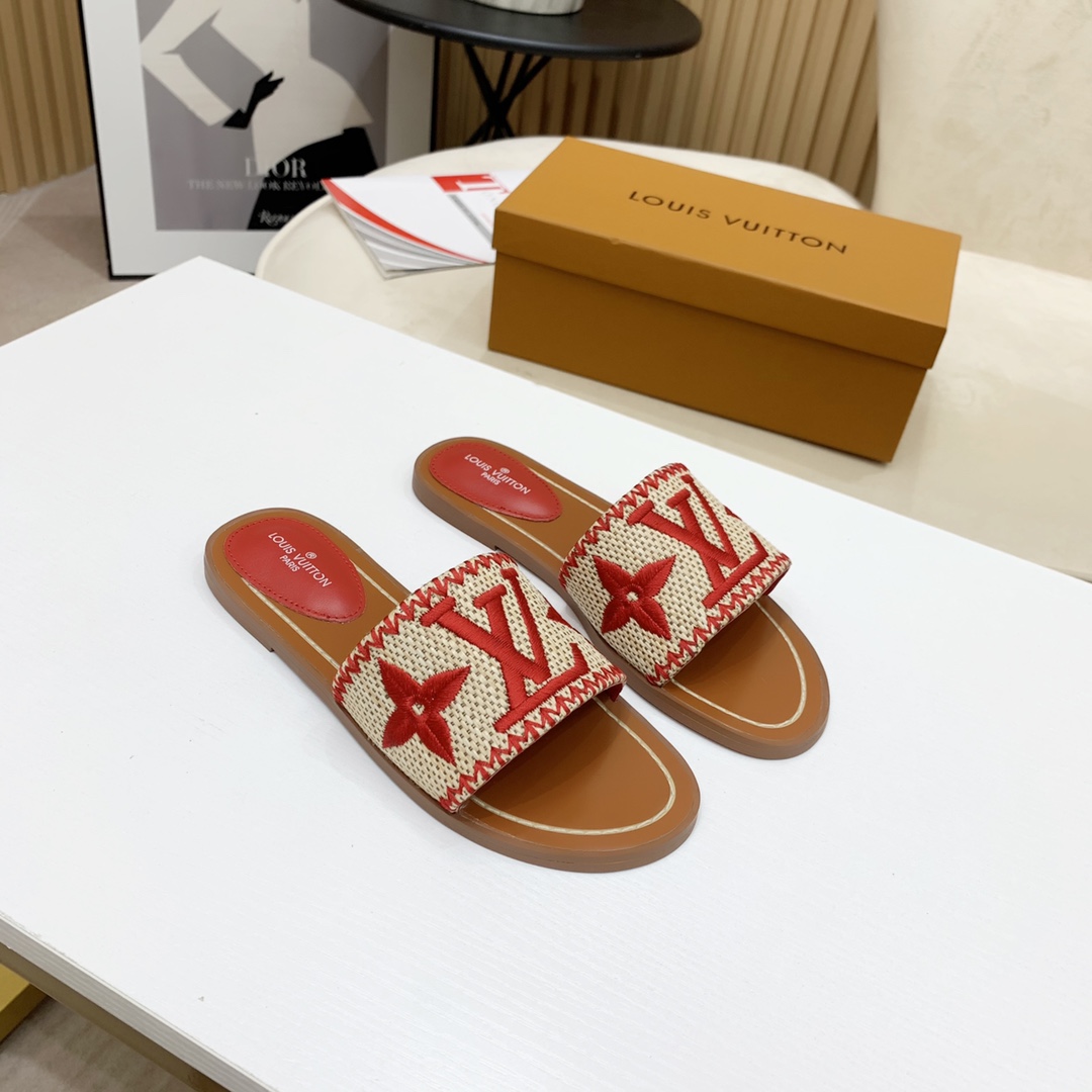 Louis Vuitton Lock It Flat Mule - PerfectKickZ